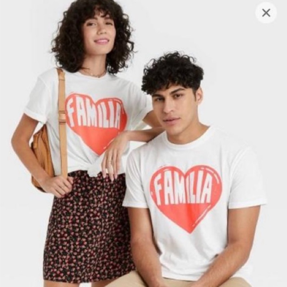 NEW Latino Heritage month Familia shirt NWT medium